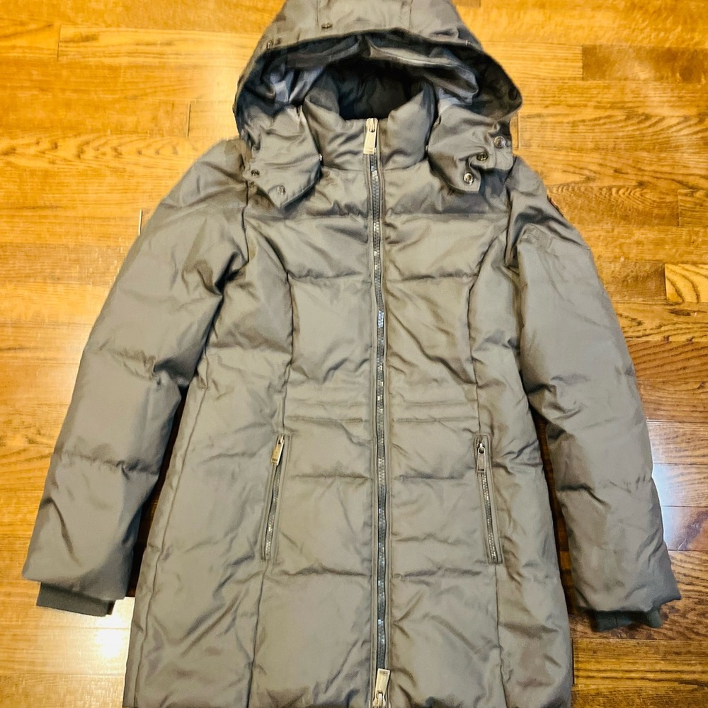 Pajar Canada Women’s Down Puffer Parka Hooded Long Coat Grey